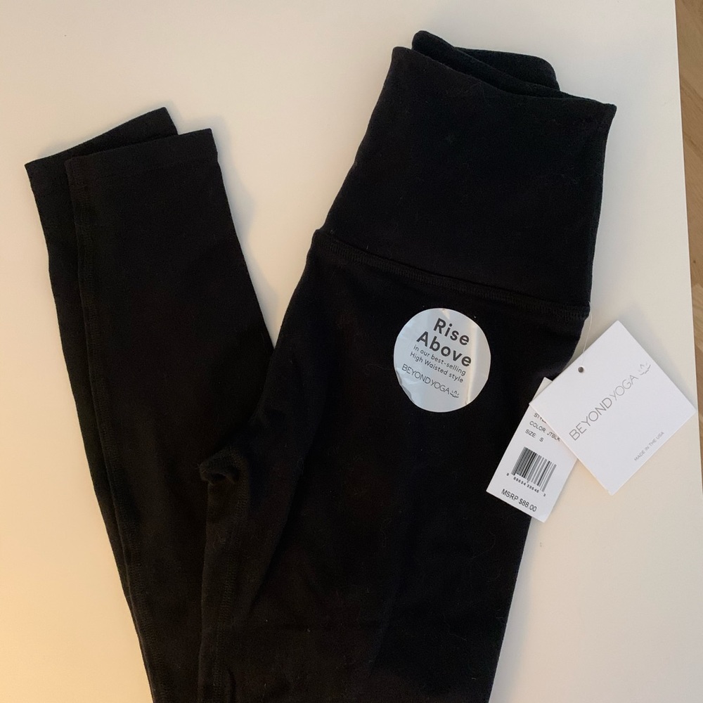 Beyond Yoga NWT High Waisted Leggings S/XS Black